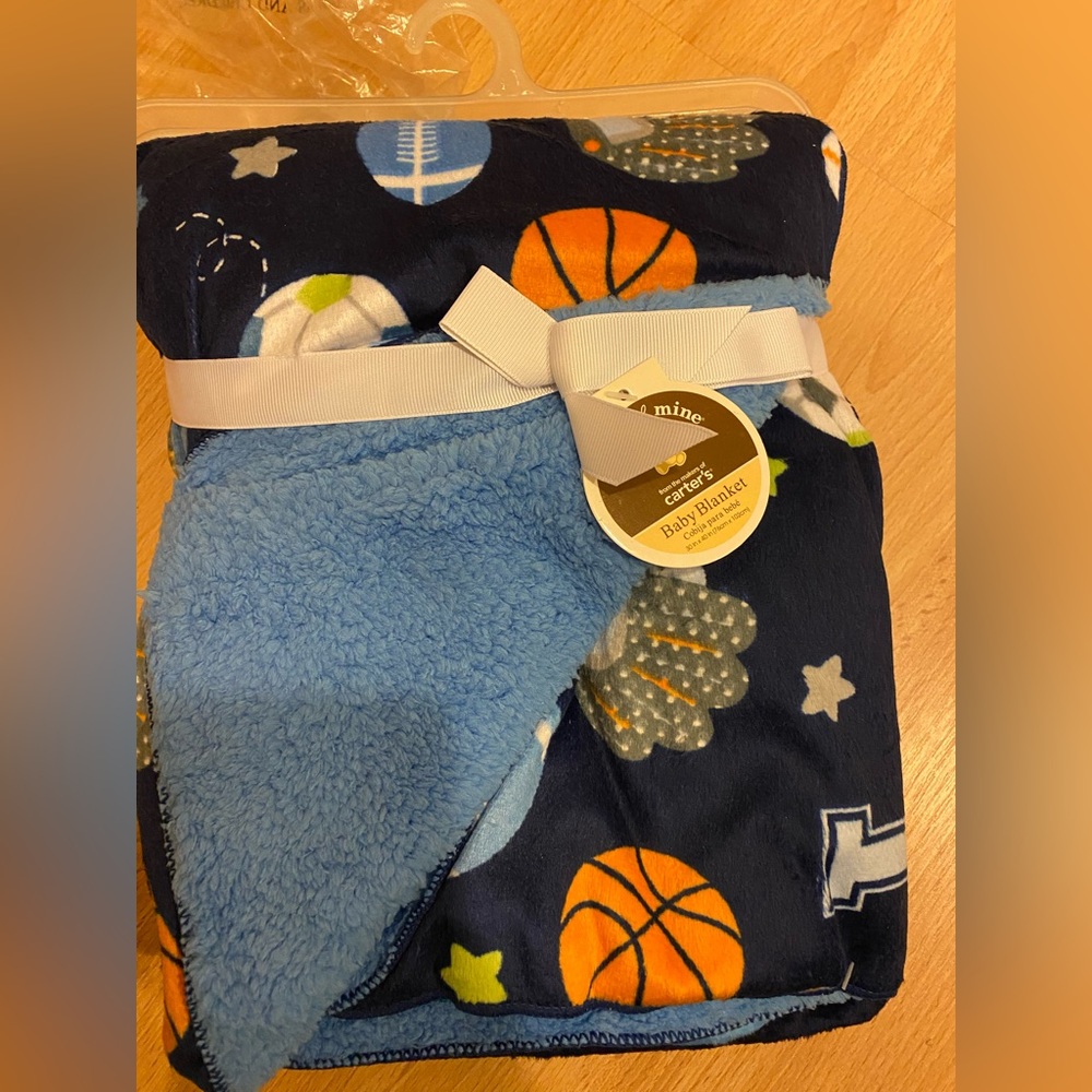 Carter’s Soft Sports Ball Blanket 🏀🏈🎾🏉🎱⚽⚾